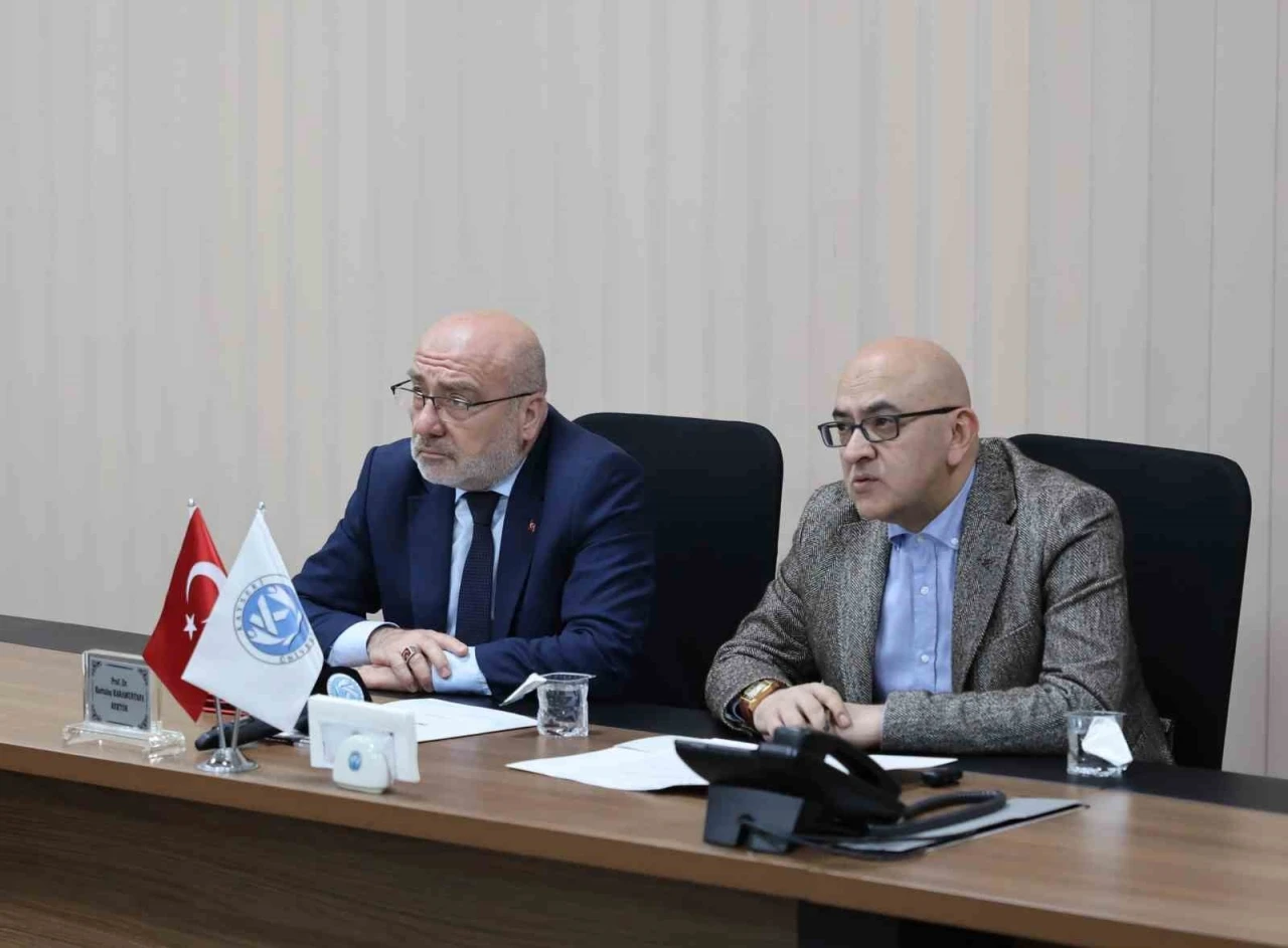 KAYÜ’de ‘StartUpMYO&quot; Proje Yarışması’nda değerlendirmelerin ikinci aşamasi gerçekleştirildi
