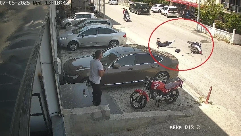 Kaza yaptığına pişman oldu: Hem yaralandı hem 60 bin lira ceza yedi

