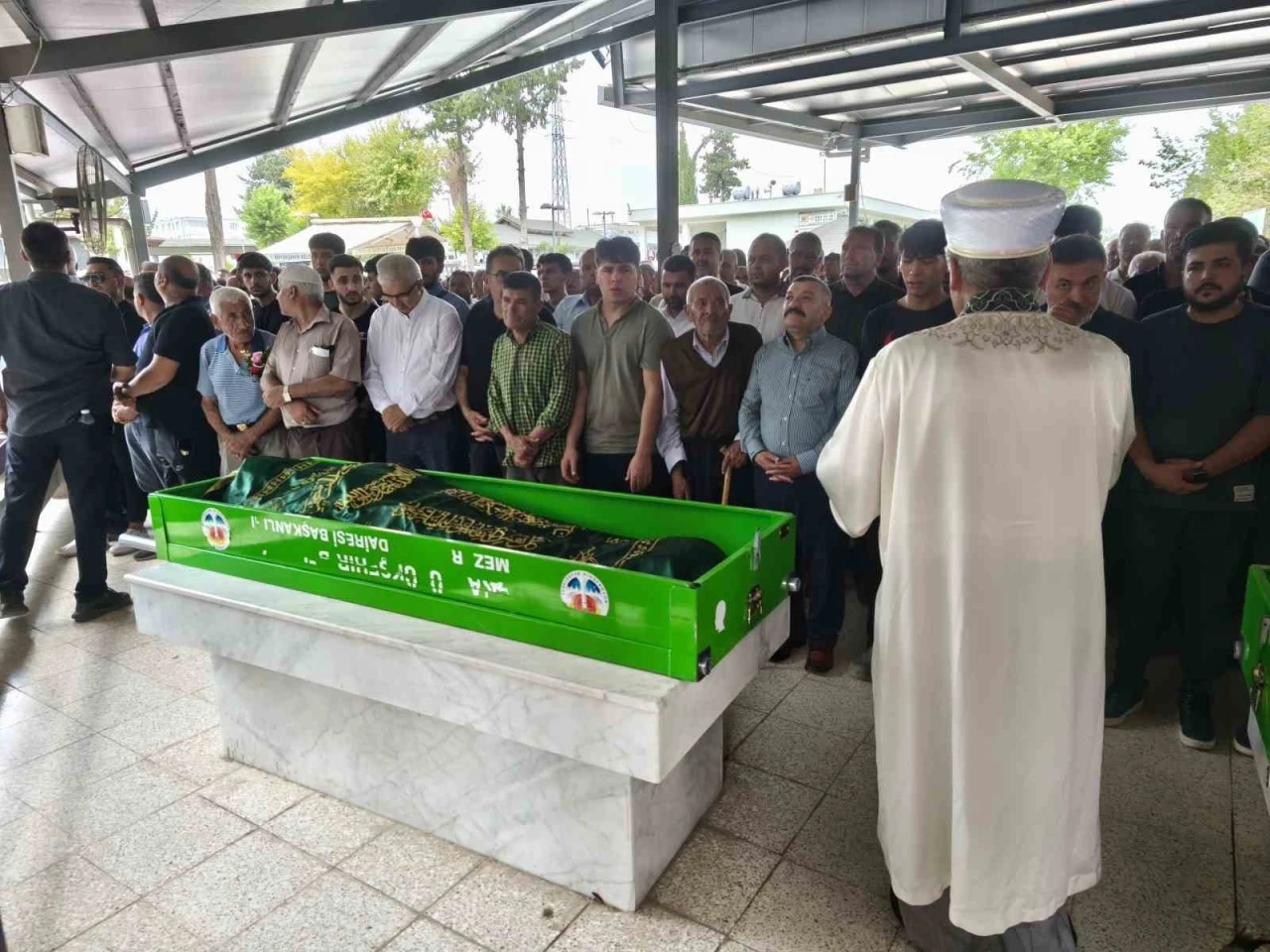 Kazada hayatını kaybeden AK Parti eski ilçe başkanı toprağa verildi
