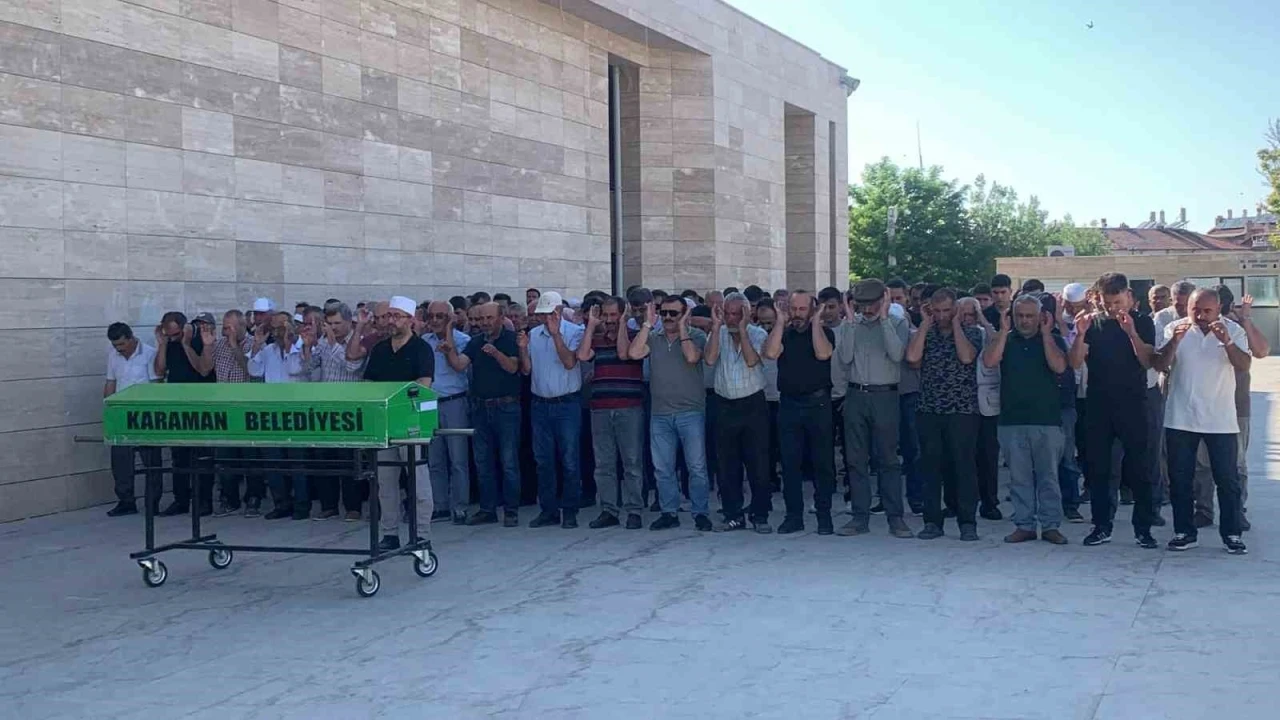 Kazada hayatını kaybeden traktör sürücüsü toprağa verildi
