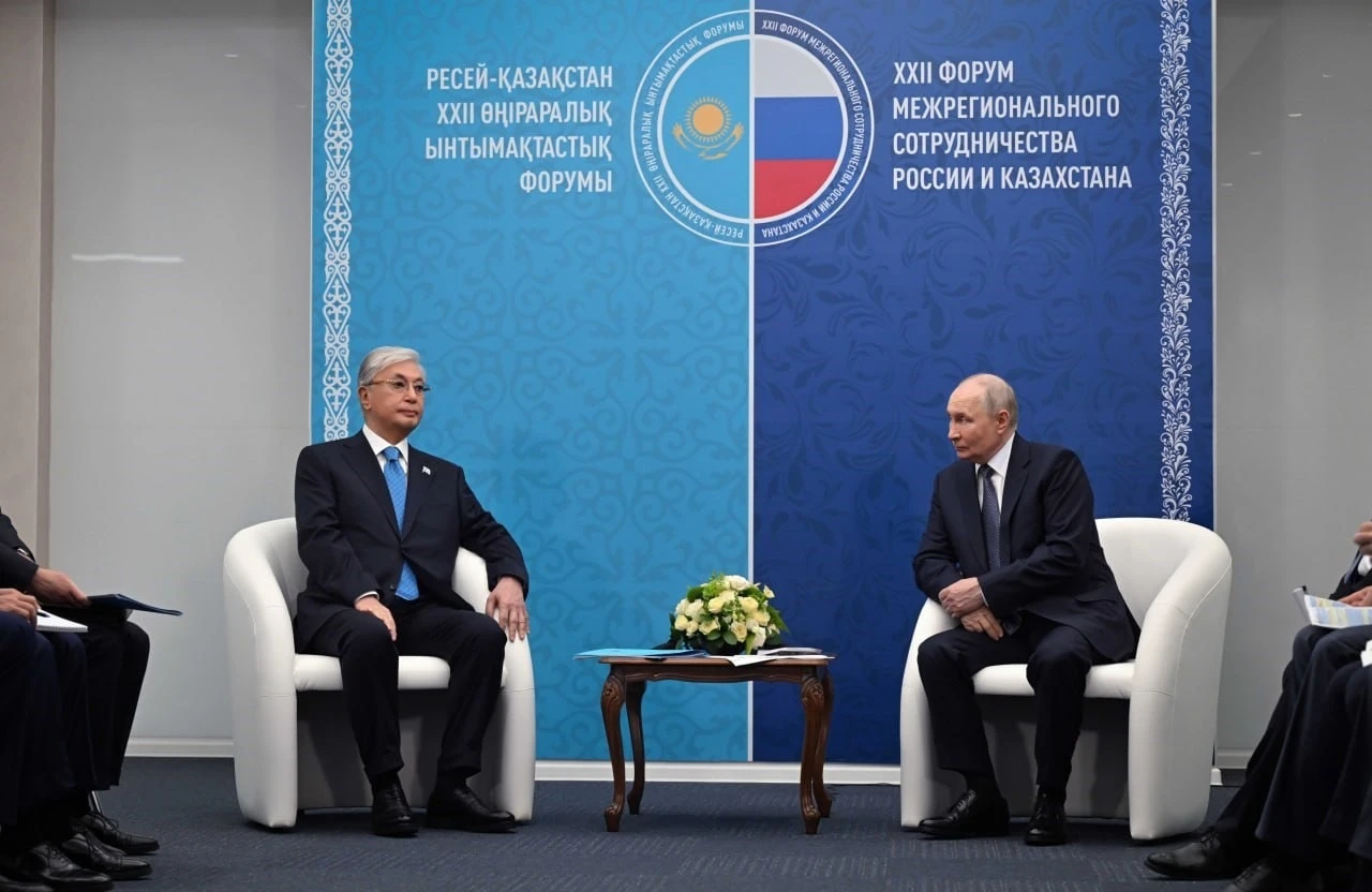 Kazakistan Cumhurbaşkanı Tokayev&rsquo;den Putin&rsquo;e Ukrayna savaşında "İstanbul Form&uuml;l&uuml; 2.0" &ccedil;ağrısı
