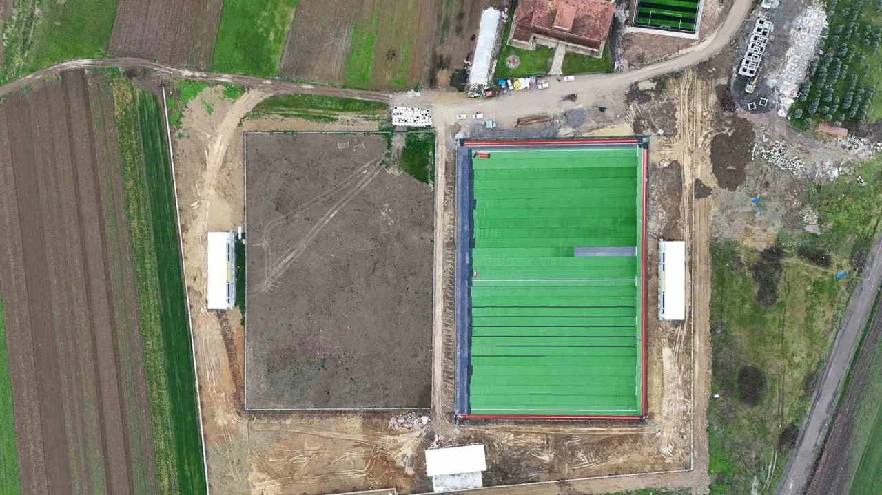 Kazımpaşa Spor Kompleksi g&uuml;n sayıyor
