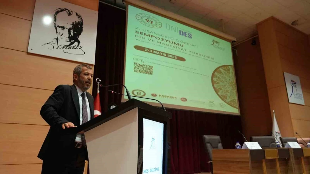 KBÜ’de &quot;Din ve Maneviyat Psikolojisi&quot; sempozyumu düzenlendi
