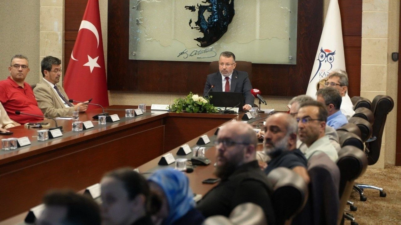 KB&Uuml; senatosunda uluslararası başarılar ve yeni hedefler g&ouml;r&uuml;ş&uuml;ld&uuml;
