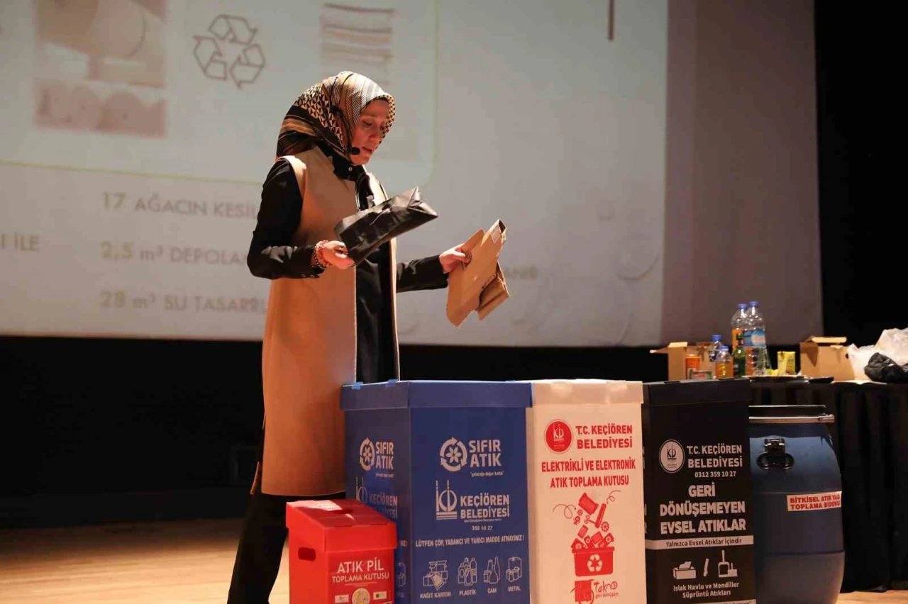 Keçiören Belediyesi’nden öğretmenlere çevre ve sıfır atık eğitimi
