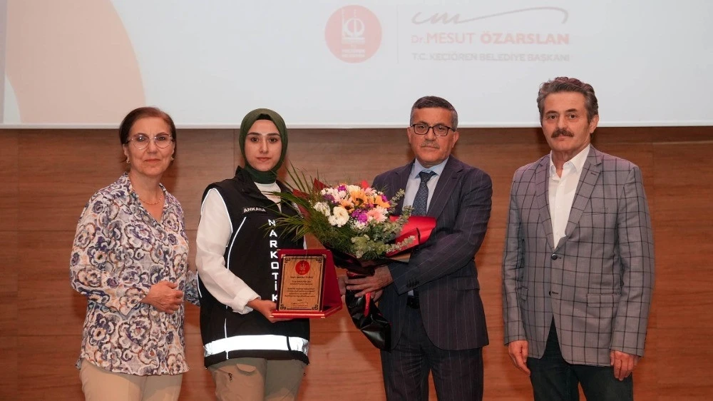 Keçiören’de &quot;En İyi Narkotik Polisi Anne&quot; buluşması
