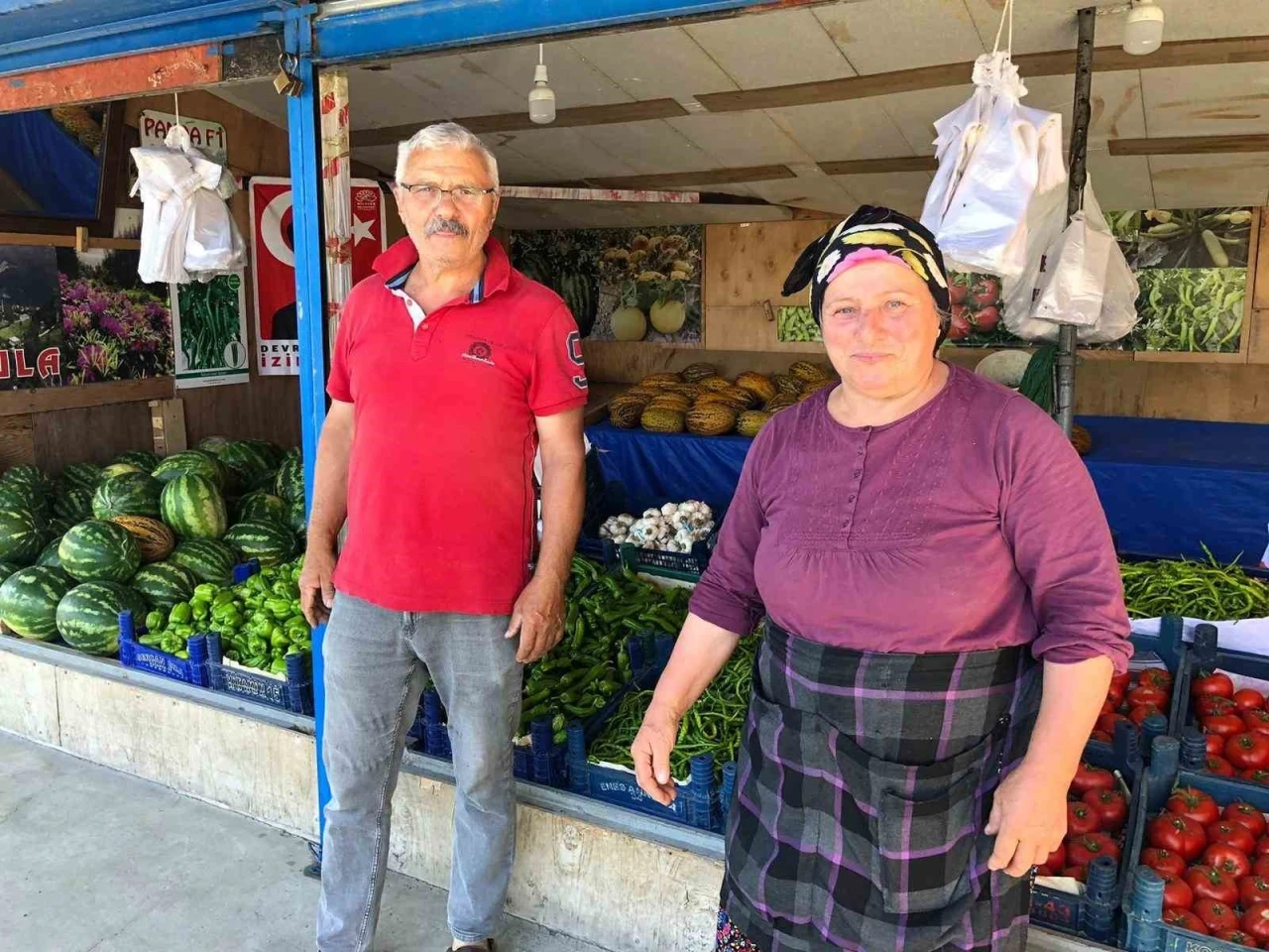 Kendi yetiştirdikleri ürünleri satmalarına rağmen kazanç sağlayamıyorlar
