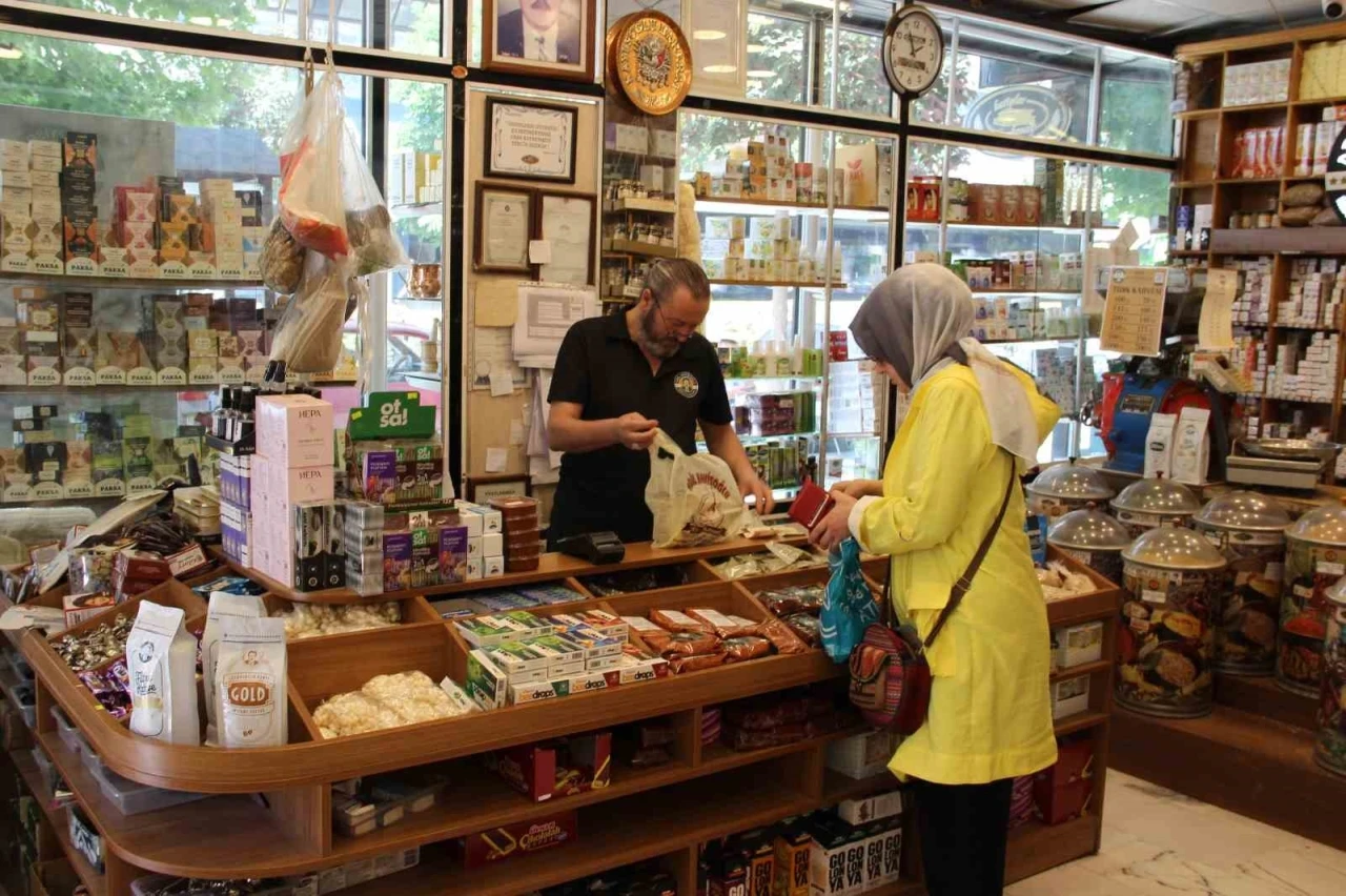 Kene kabusuna karşı doğal kalkan: Vatandaşlar aromatik yağlarla korunmaya çalışıyor

