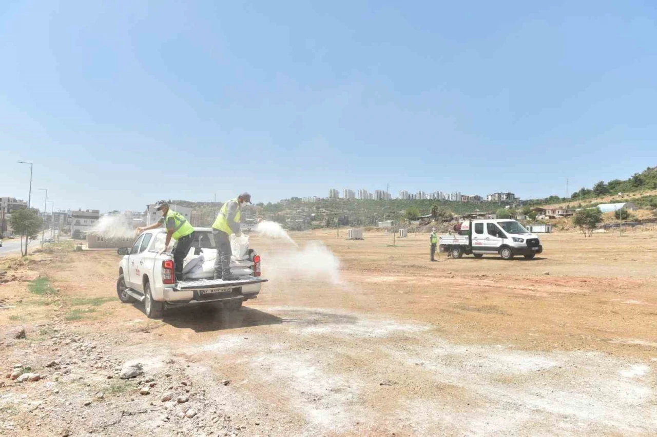 Kepez’de kurban bayramı sonrası temizlik ve dezenfekte çalışması
