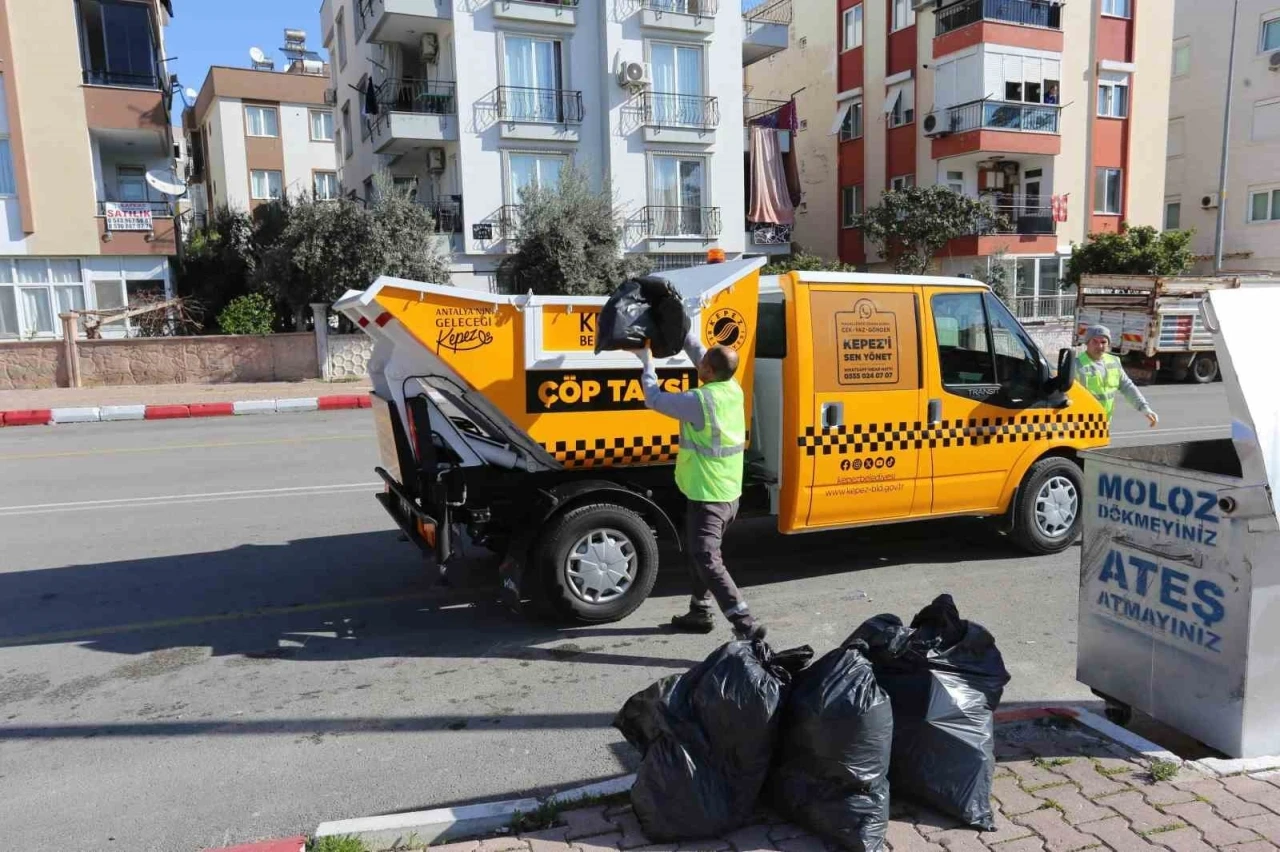 Kepez&rsquo;den 2025&rsquo;te, 248 bin 403 ton &ccedil;&ouml;p toplandı
