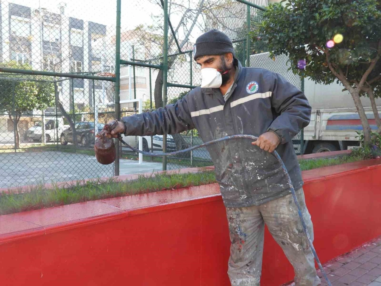 Kepez&rsquo;den Şehit &Ouml;ğretmen Sadettin K&uuml;&ccedil;&uuml;k Parkı&rsquo;na modernizasyon
