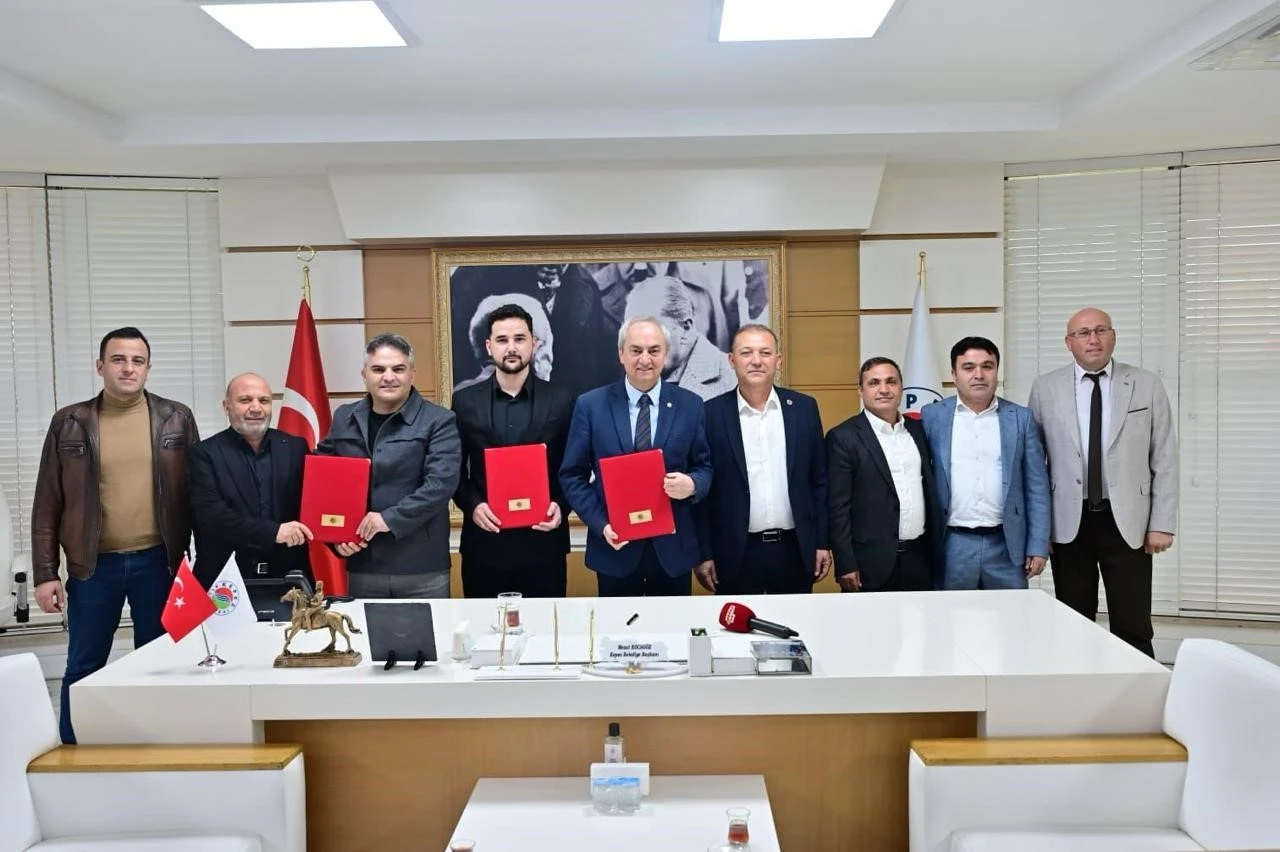 Kepez&rsquo;e 2 protokolle 2 semt evi geliyor
