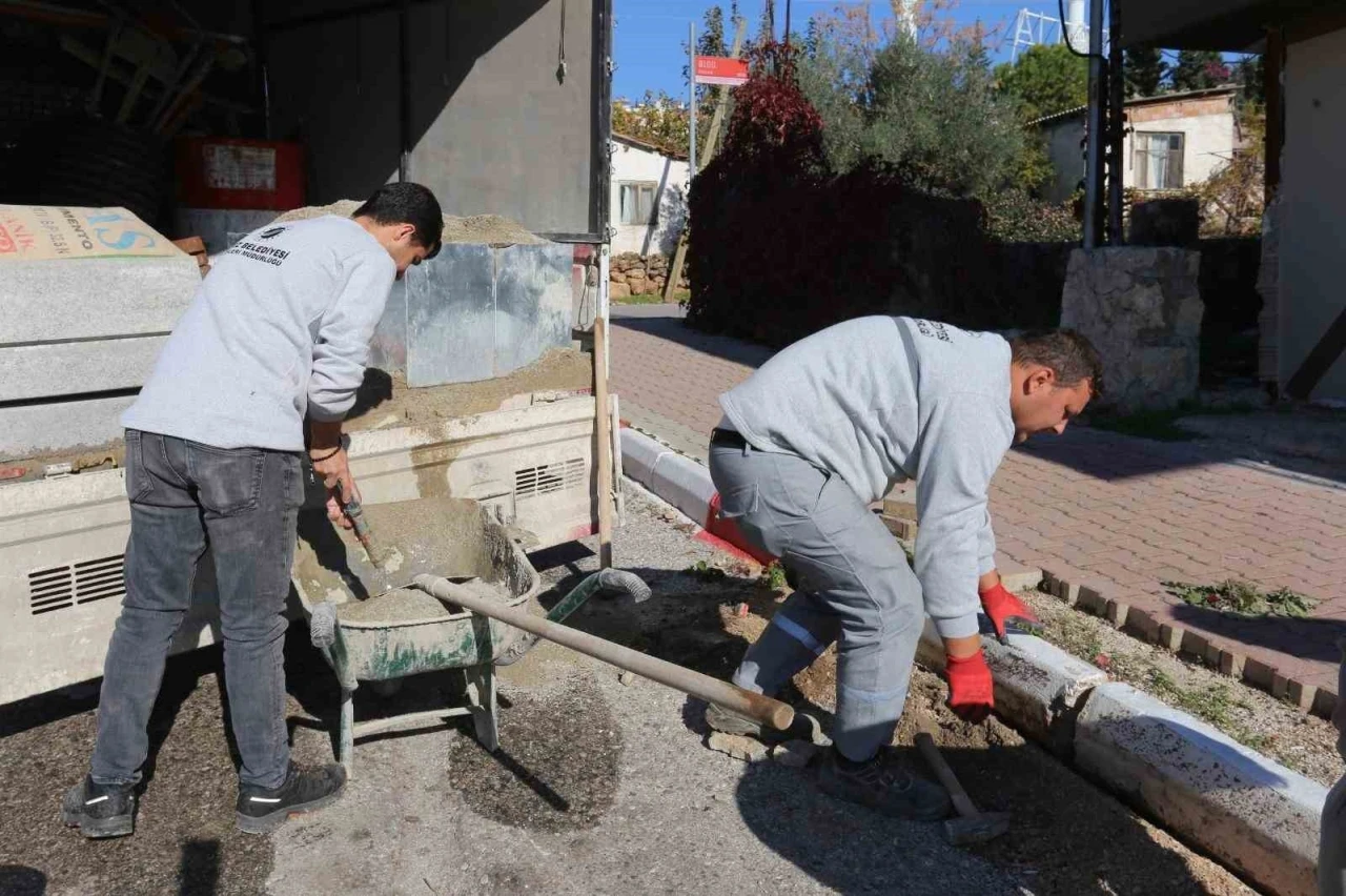 Kepez&rsquo;in &rsquo;Anında &Ccedil;&ouml;z&uuml;m&rsquo; ekibi 7/24 iş başında
