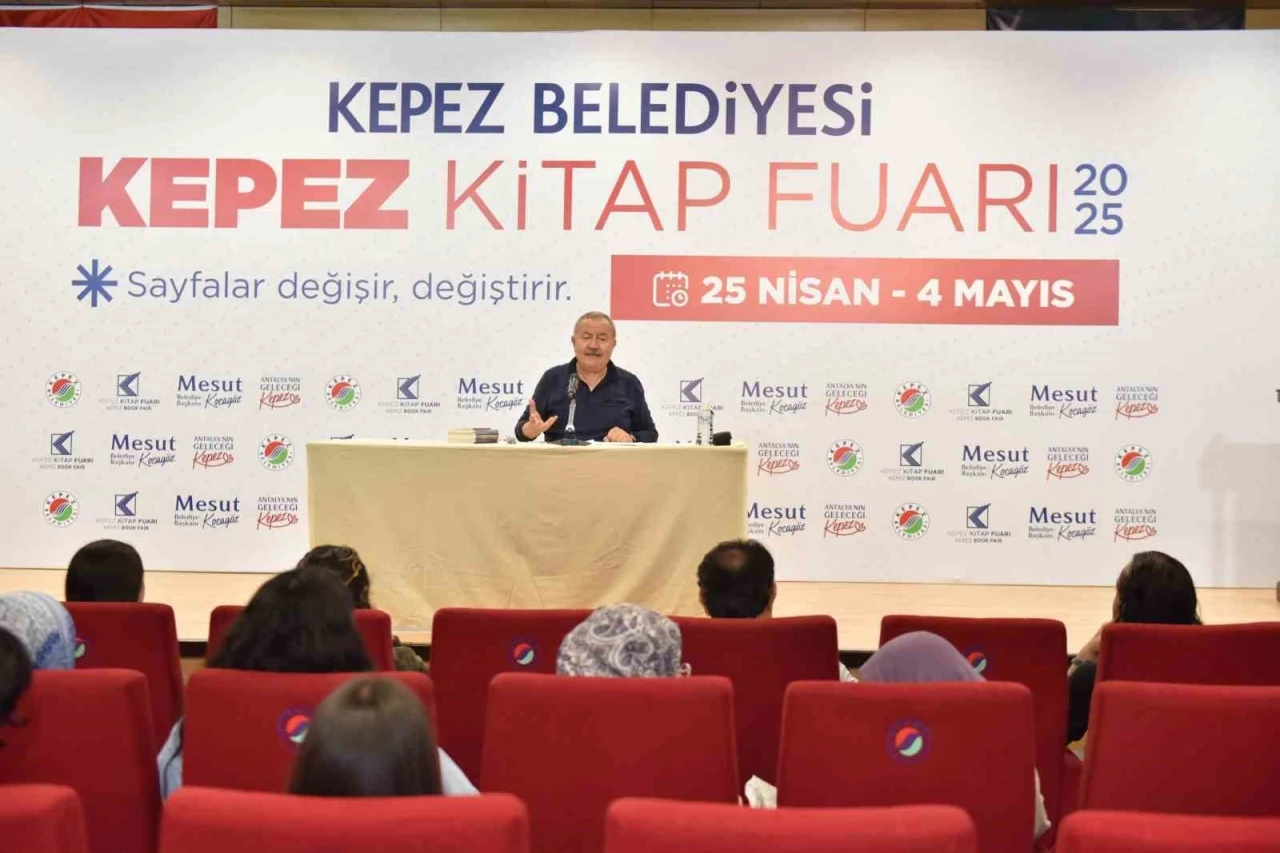 Kepez Kitap Fuarı’nda usta şair Erbaş: &quot;Ben annemin hecesiyim&quot;
