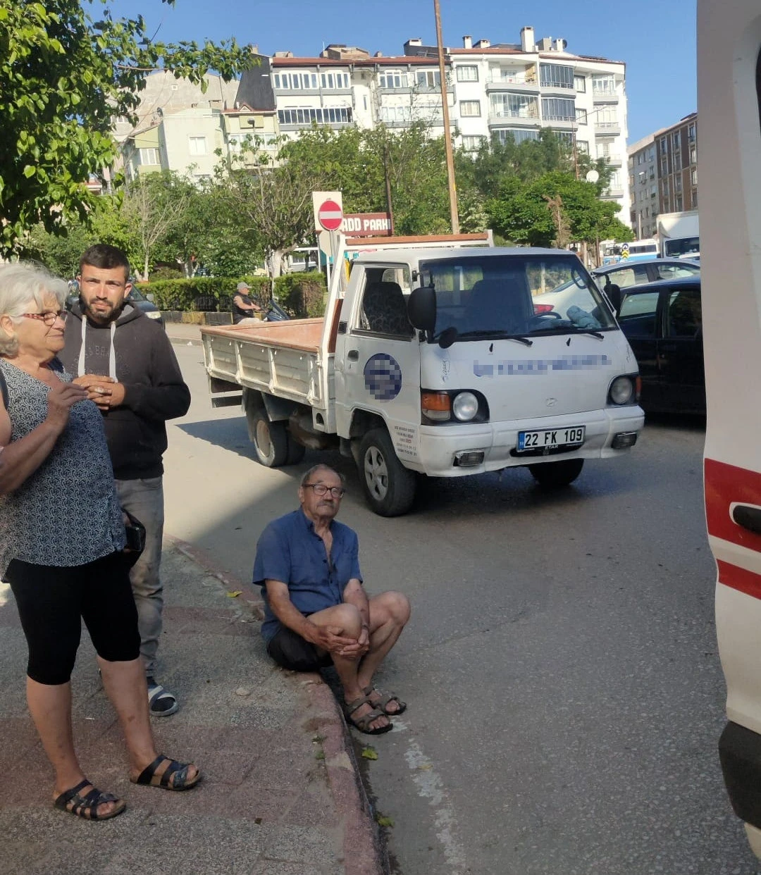 Keşan’da kamyonetin çarptığı Fransa vatandaşı yaya yaralandı
