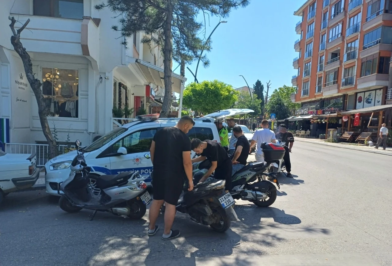 Keşan’da polisim yaptığı motosiklet denetiminde 134 bin 565 TL cezası kesildi
