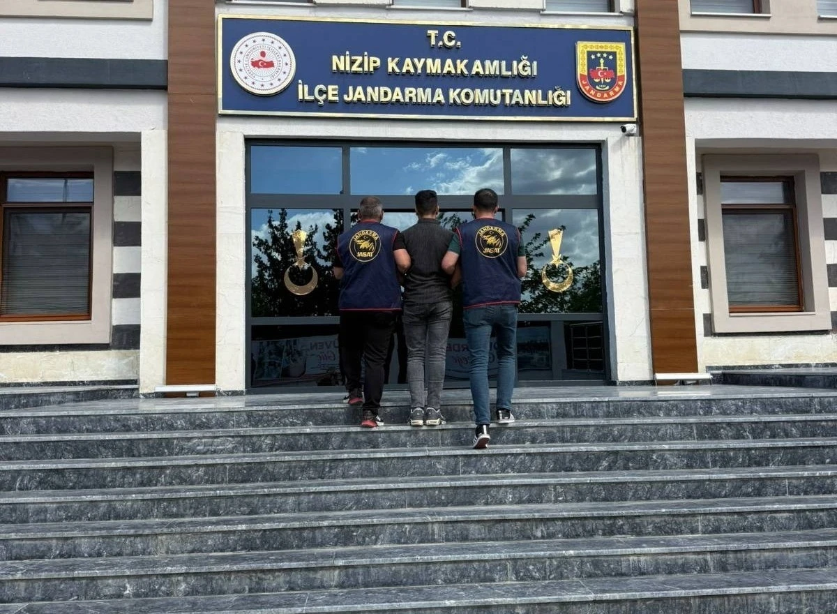 Kesinleşmiş 12 yıl cezayla aranan şahıs yakalandı
