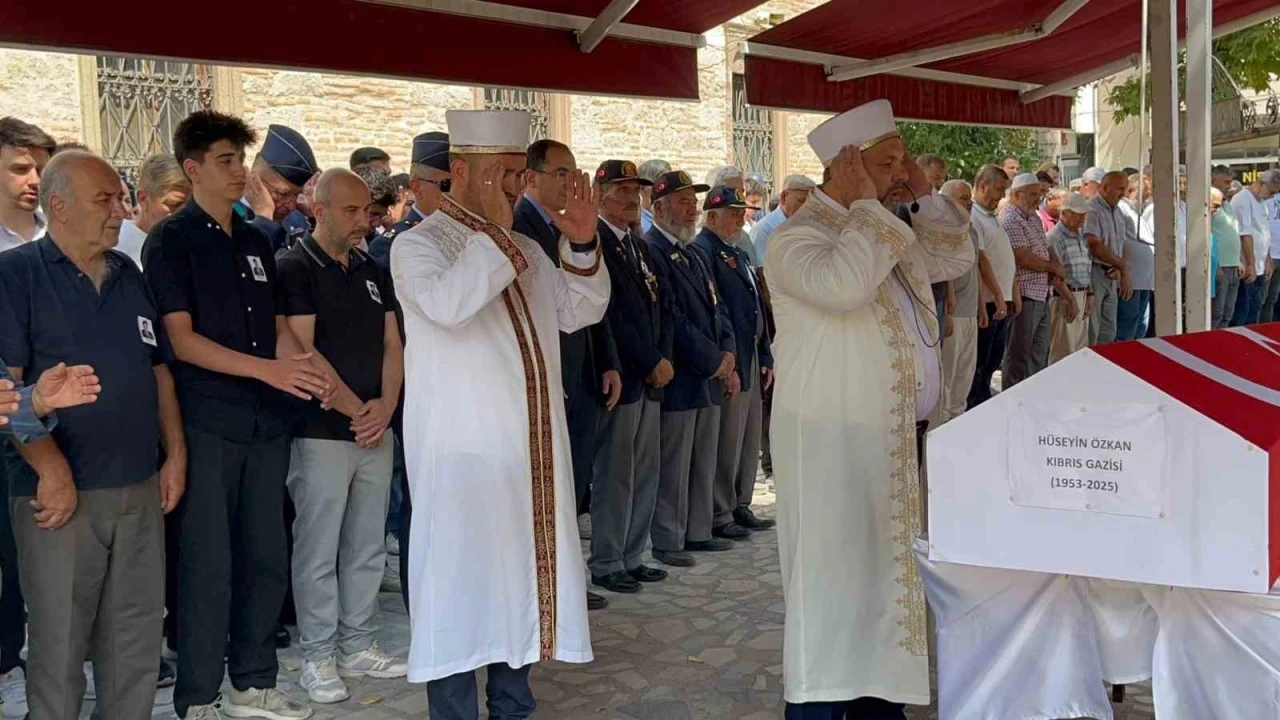 Kıbrıs Gazisi Hüseyin Özkan son yolculuğuna uğurlandı