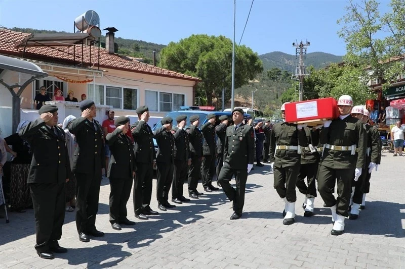 Kıbrıs Gazisi Murat Doğan son yolculuğuna uğurlandı
