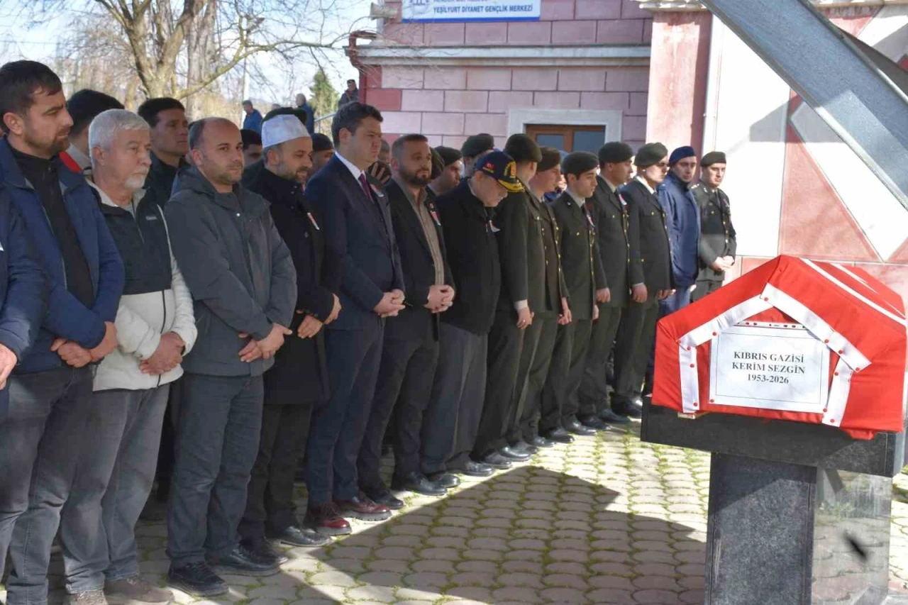 Kıbrıs gazisi t&ouml;renle son yolculuğuna uğurlandı
