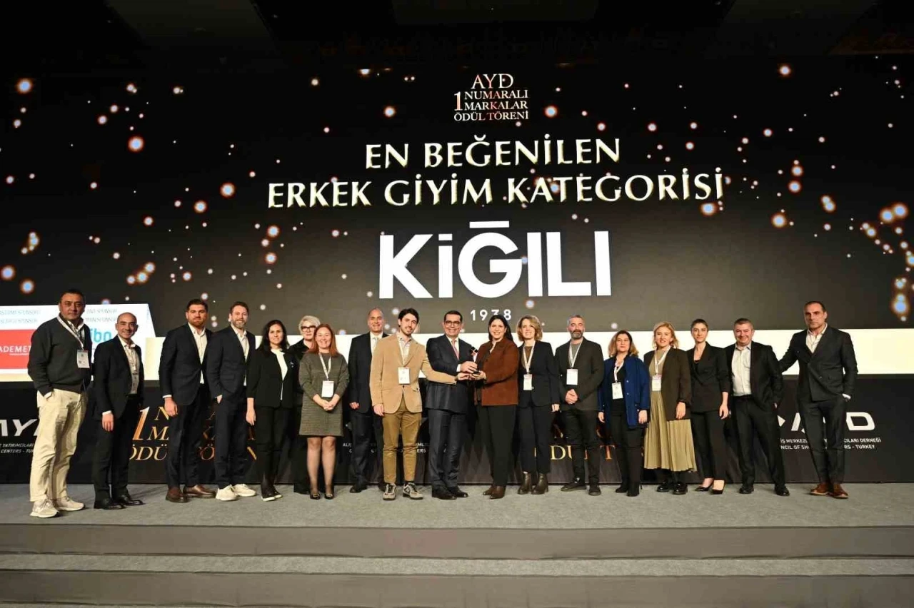 Kiğılı, ‘En Beğenilen Erkek Giyim Markası’ seçildi
