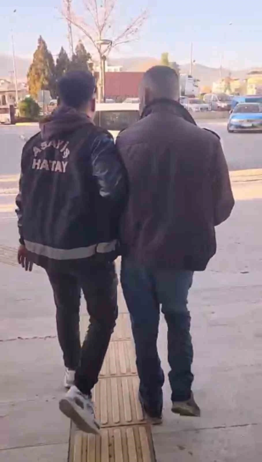 Kırıkhan&rsquo;da inşaattan kablo &ccedil;alan hırsızlık ş&uuml;phelisi tutuklandı
