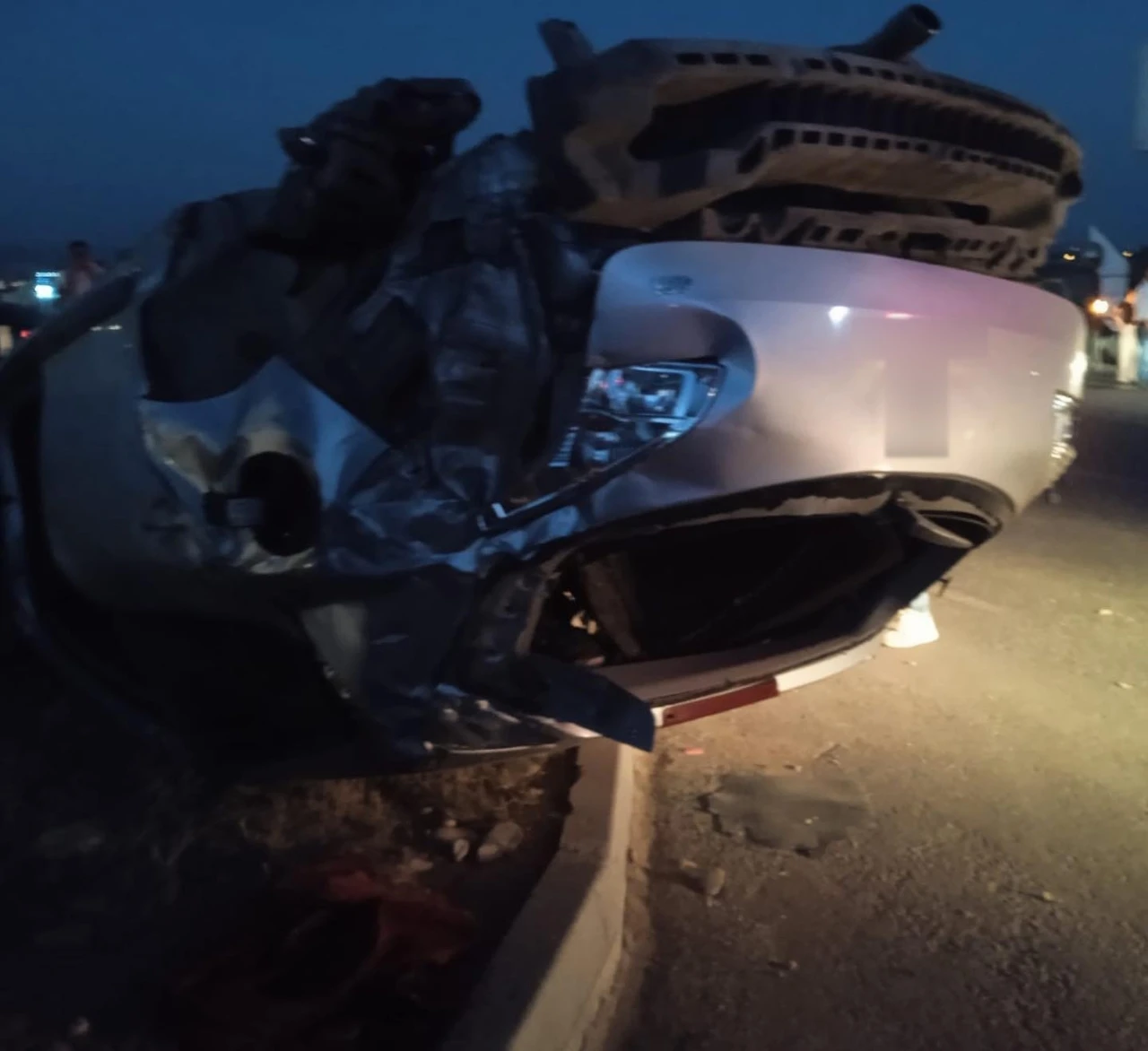 Kırıkhan’da ters dönen otomobilin sürücüsü yaralandı
