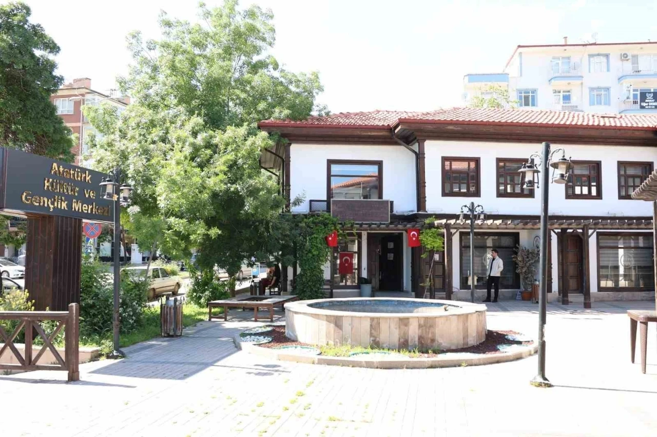 Kırıkkale Belediyesi&rsquo;nin eğitim desteği YKS sonu&ccedil;larına yansıdı
