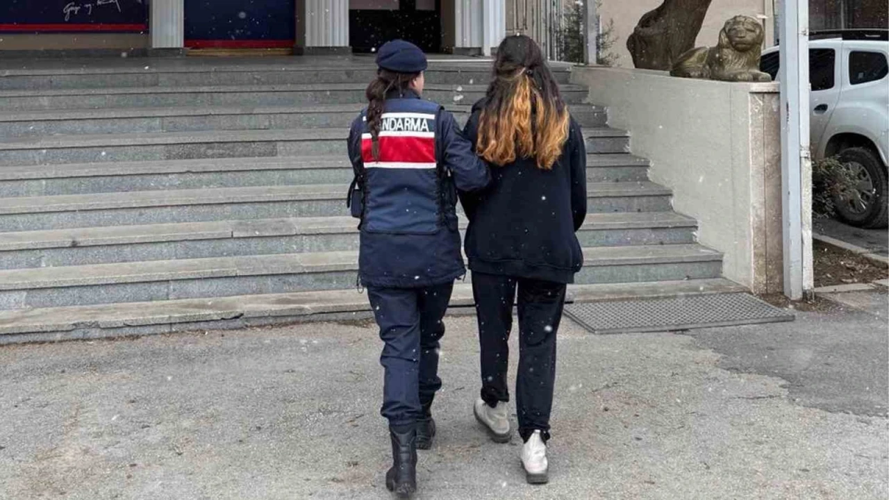 Kırıkkale&rsquo;de 80 yıl hapis cezası bulunan h&uuml;k&uuml;ml&uuml; yakalandı
