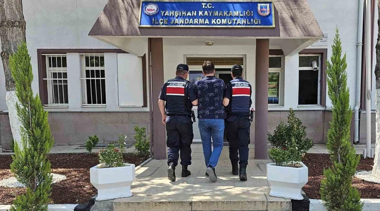 Kırıkkale’de aranan 4 hükümlü jandarma ekiplerince yakalandı

