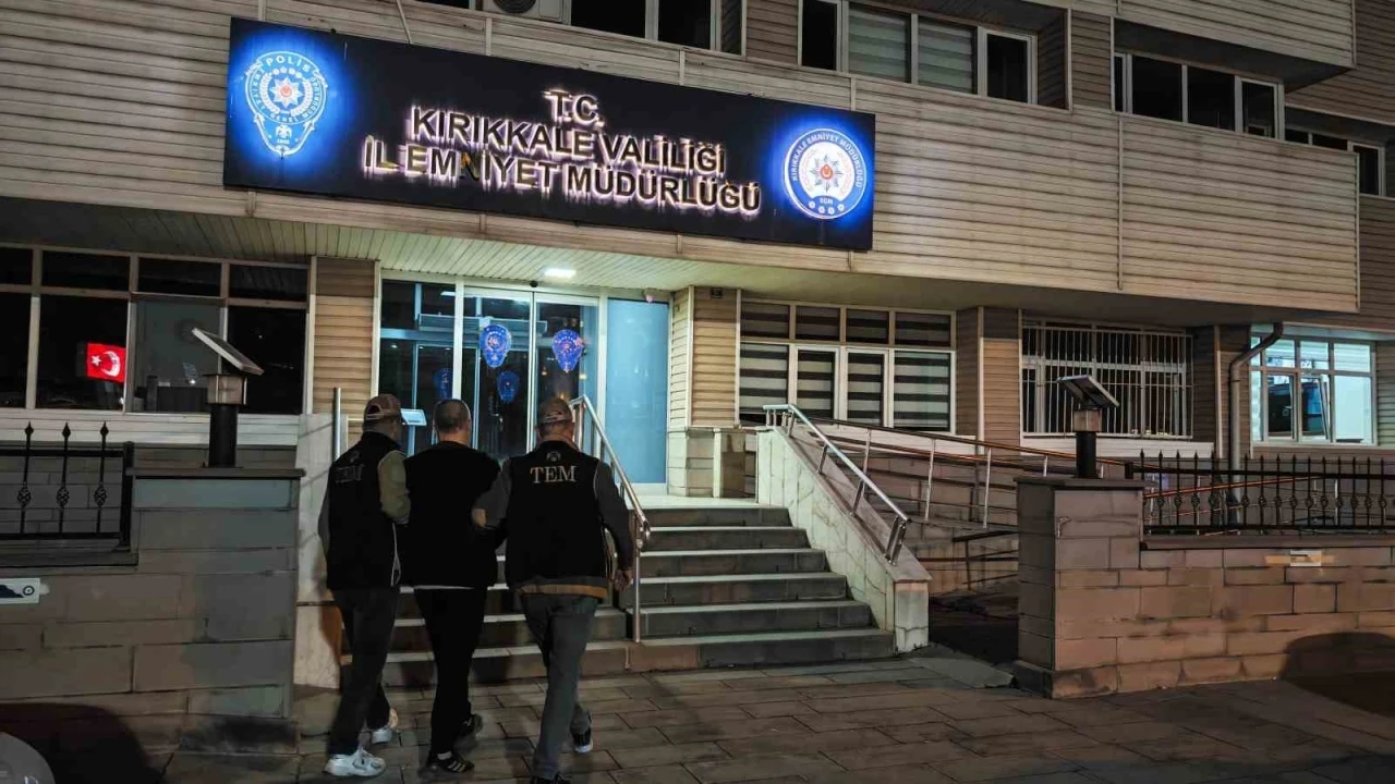 Kırıkkale’de FETÖ firarisi &quot;gaybubet evi&quot;nde yakalandı
