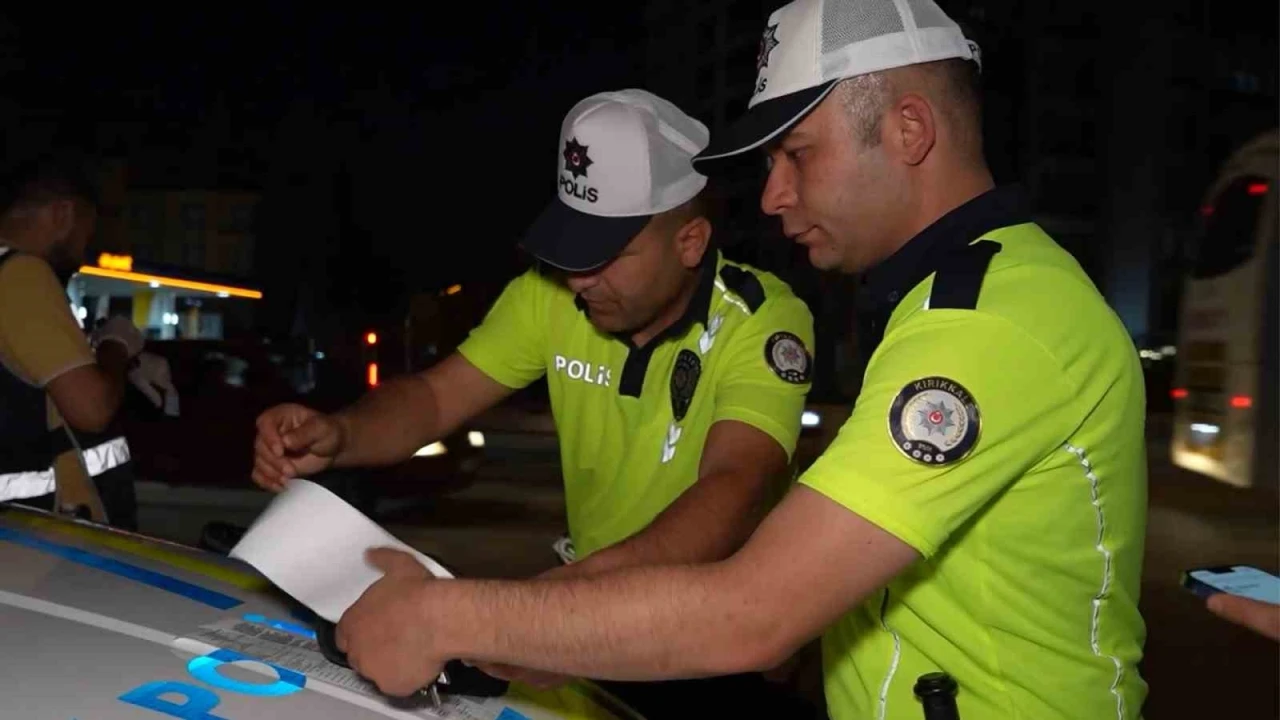 Kırıkkale’de otomobiliyle drift yapan sürücüye 46 bin lira ceza
