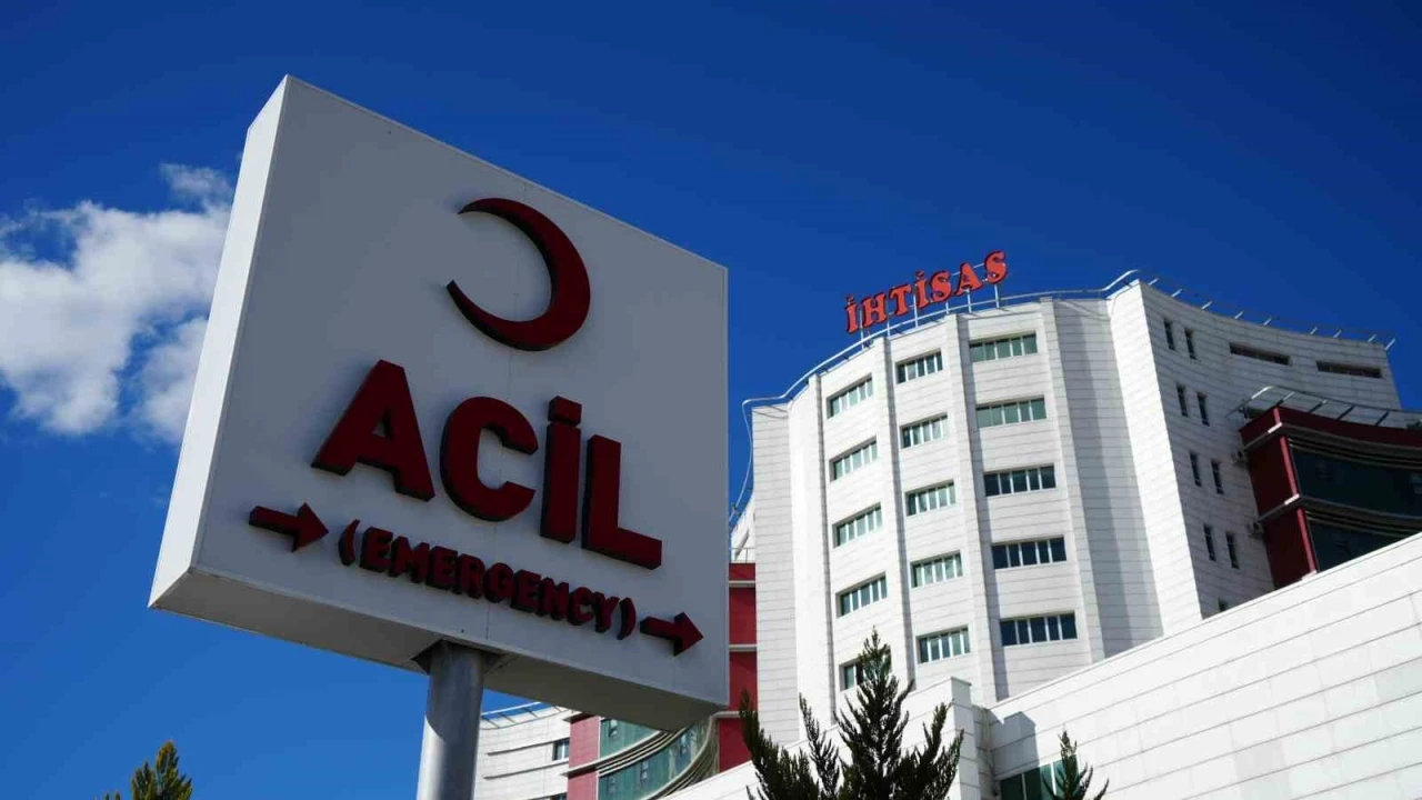 Kırıkkale&rsquo;de zincirleme kaza: 5 yaralı
