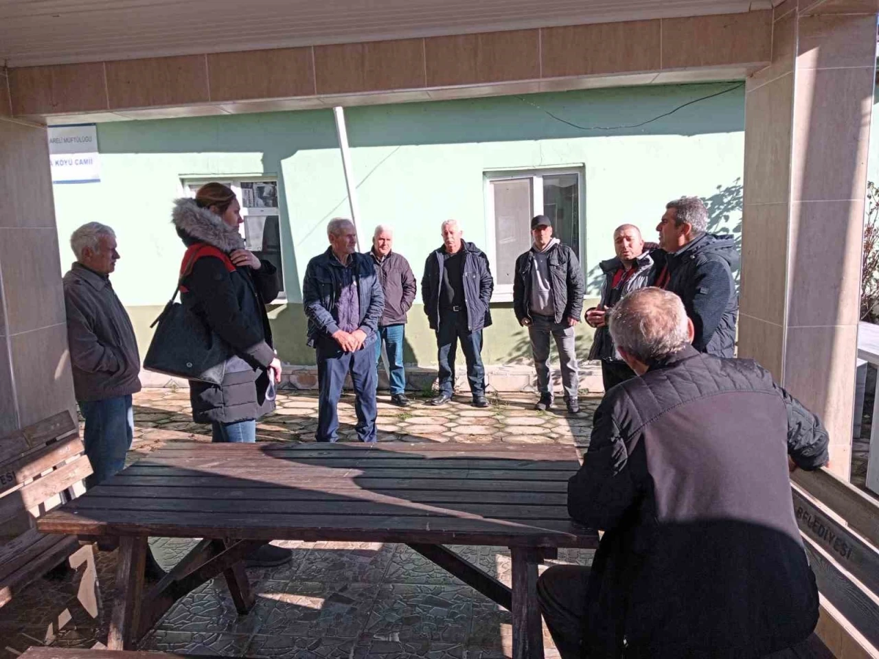 Kırklareli &ccedil;ift&ccedil;isine aşılama &ccedil;alışmaları, sulama y&ouml;ntemleri ve desteklemeler anlatıldı
