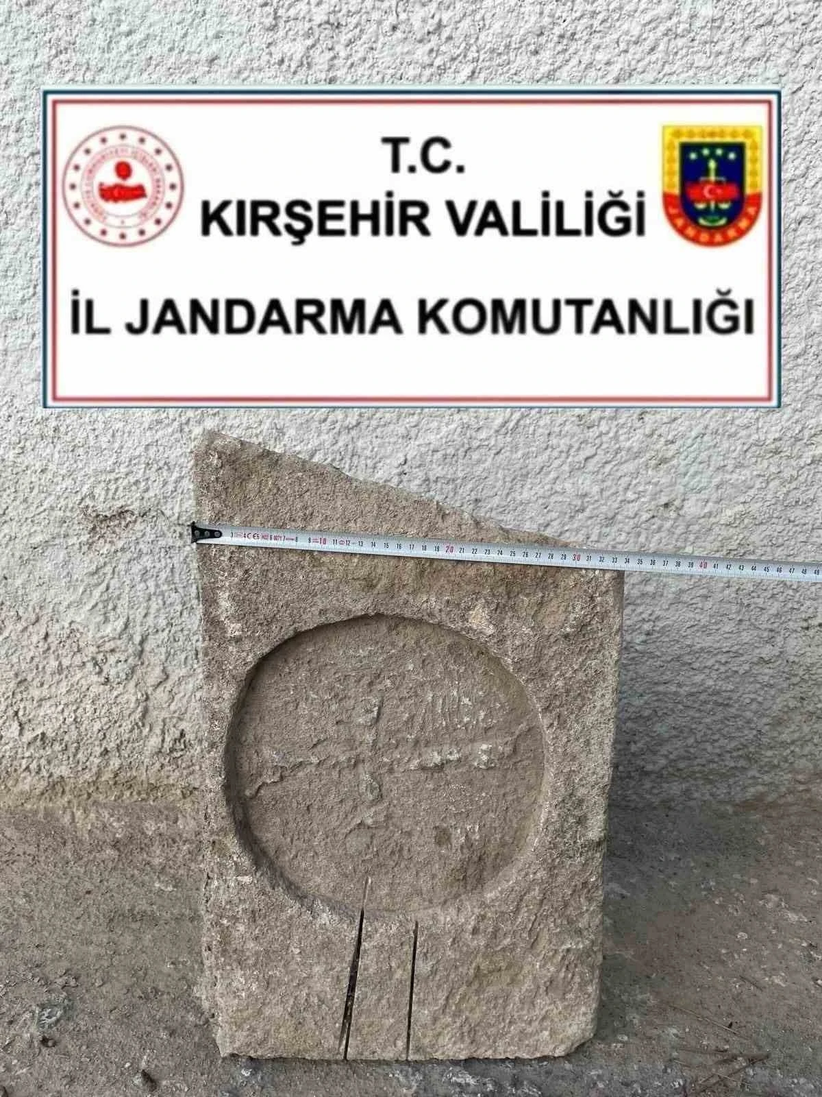 Kırşehir’de Bizans dönemine ait mezar steli ele geçirildi
