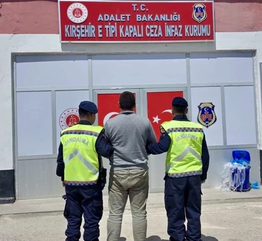 Kırşehir&rsquo;de hakkında kesinleşmiş hapis cezası bulunan 1 kişi yakalandı
