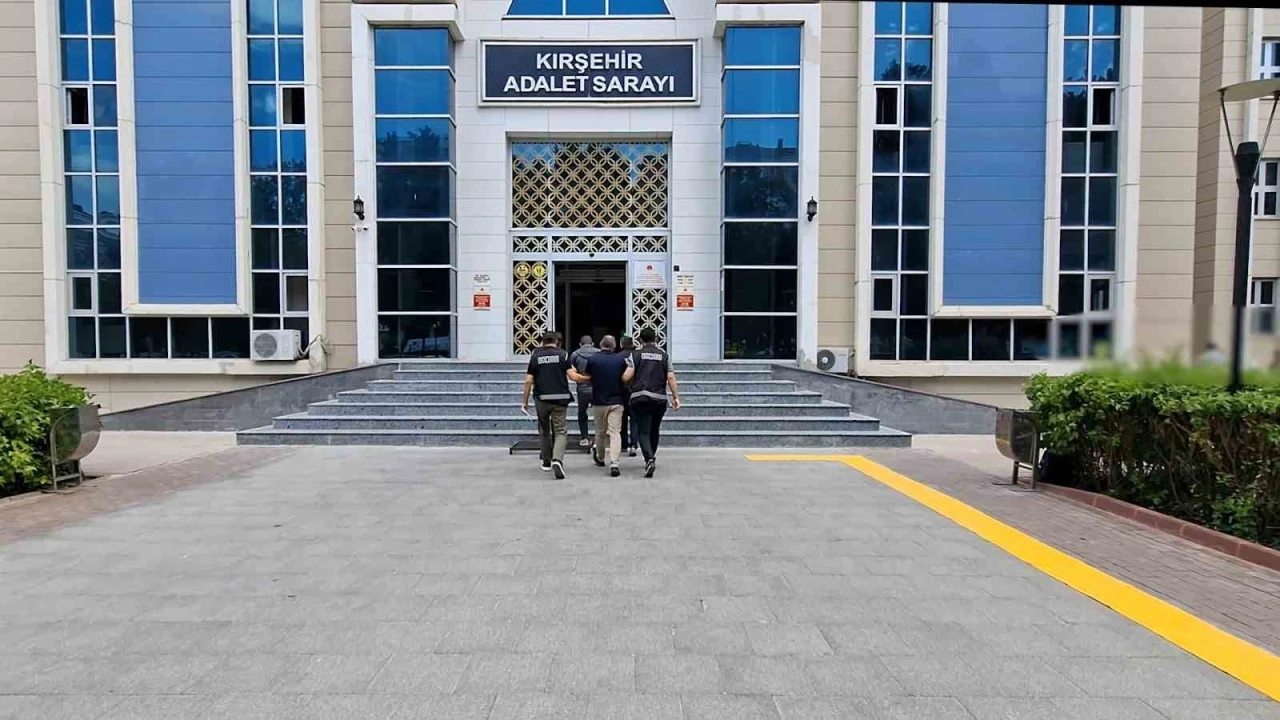 Kırşehir&rsquo;de r&uuml;şvet operasyonu: 2 tutuklama
