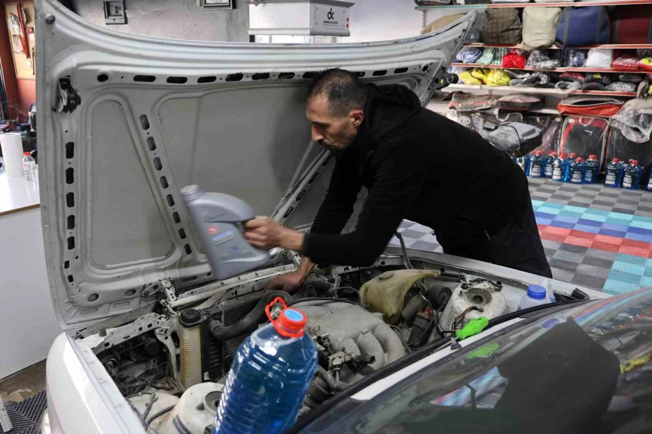 Kırşehir’de sürücüler kışa hazırlanıyor
