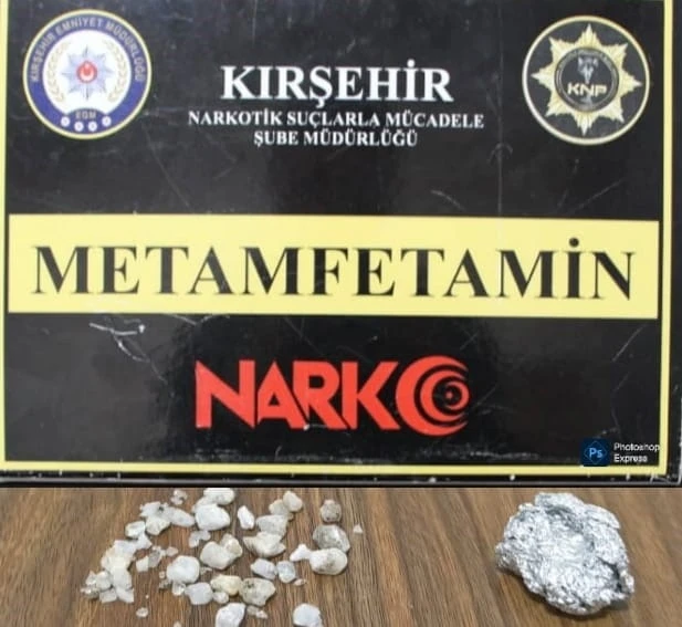 Kırşehir&rsquo;de uyuşturucu operasyonu: 10 g&ouml;zaltı, 1 tutuklama
