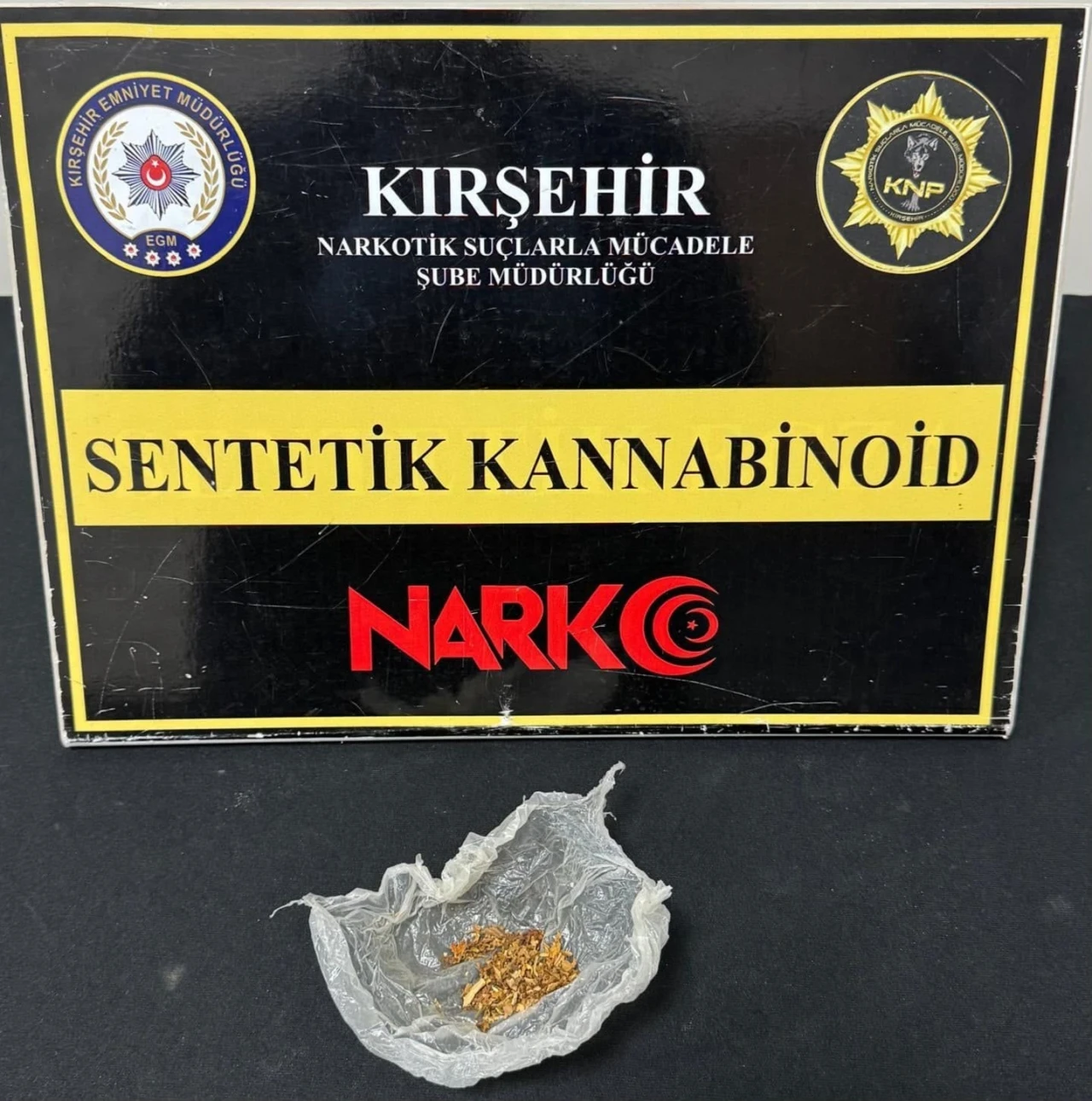 Kırşehir&rsquo;de uyuşturucu operasyonu: 5 kişi g&ouml;zaltına alındı
