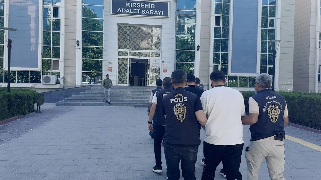 Kırşehir merkezli bahis operasyonu 4 ş&uuml;pheli yakalandı

