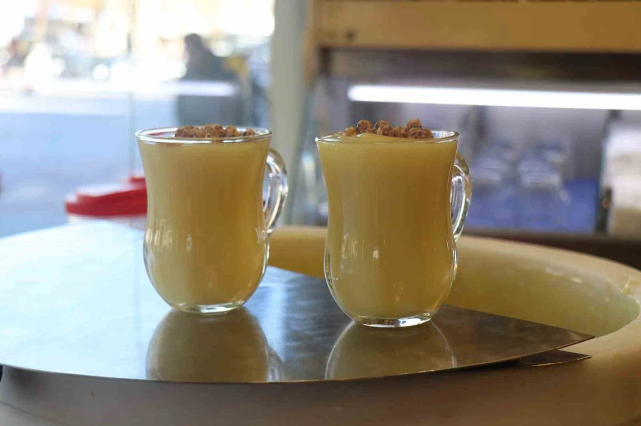 Kış aylarının doğal kalkanı: Bardak bardak şifa dağıtıyor
