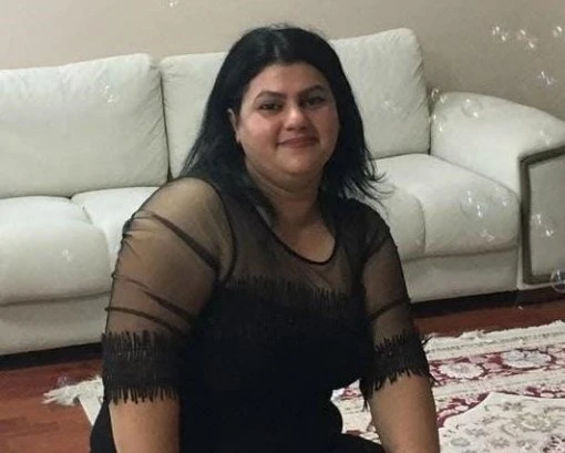 Kıskan&ccedil;lık krizine girip eşini &ouml;ld&uuml;rd&uuml;, avukat değişikliği ve tahliye istedi
