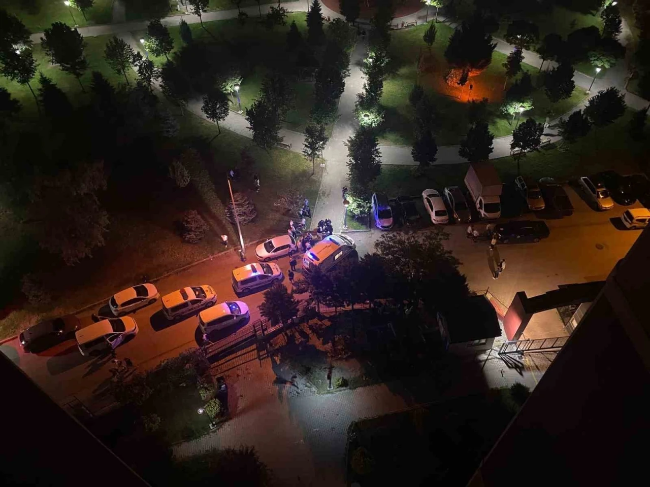 Kız isteme kavgasında hayatını kaybeden polis memuru toprağa verildi
