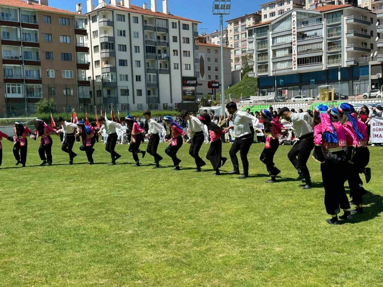 Kızılcahamam’da 19 Mayıs coşkuyla kutlandı
