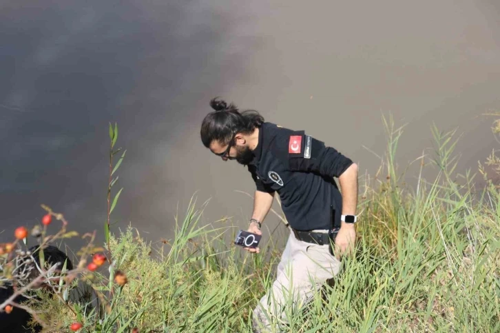 Kızılırmak&rsquo;ta balık&ccedil;ının bulduğu top m&uuml;himmatı imha edildi
