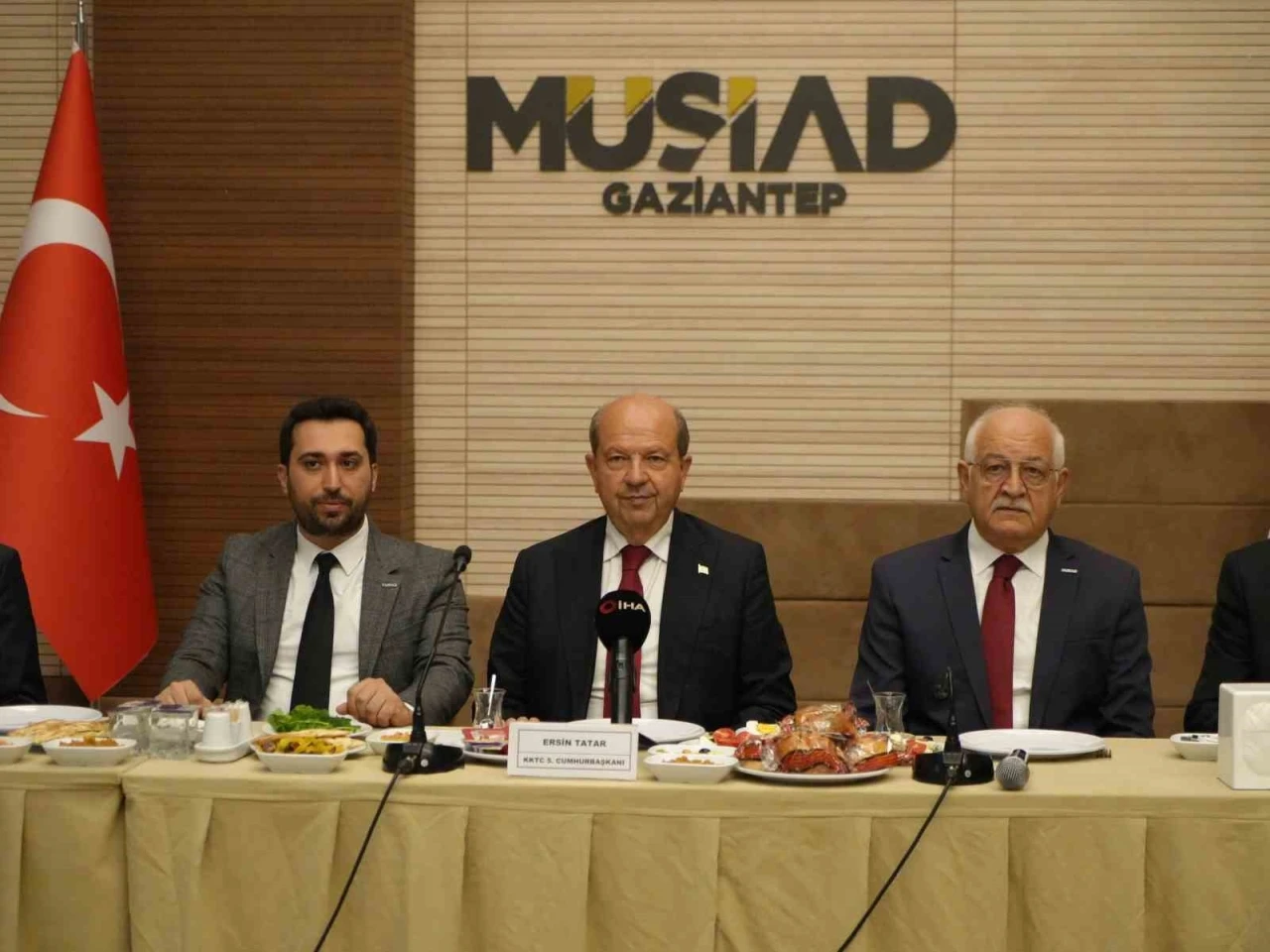 KKTC 5. Cumhurbaşkanı Ersin Tatar: "M&Uuml;SİAD, iş d&uuml;nyasında bizlerin temsilcisidir"

