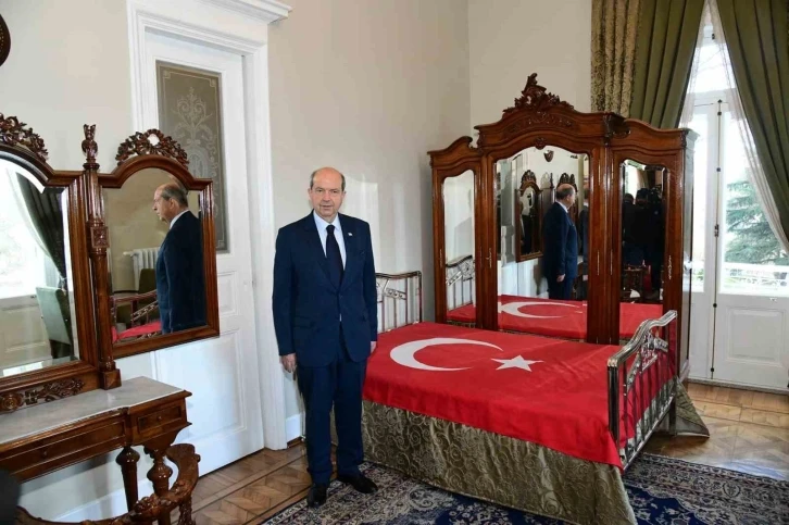 KKTC Cumhurbaşkanı Tatar, Atat&uuml;rk K&ouml;şk&uuml;&rsquo;n&uuml; ziyaret etti
