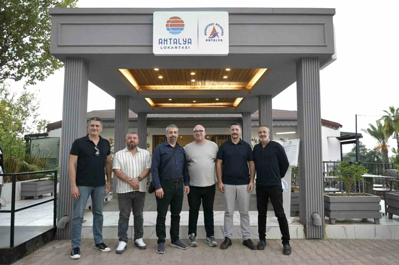 KKTC heyeti plajlarla ilgili uygulamaları görmek için Muratpaşa’da
