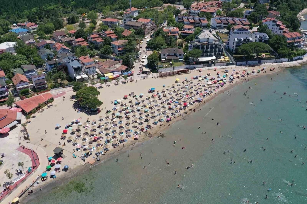 Kocaeli B&uuml;y&uuml;kşehir Belediyesi plajların yeni sezon &uuml;cret tarifesini a&ccedil;ıkladı
